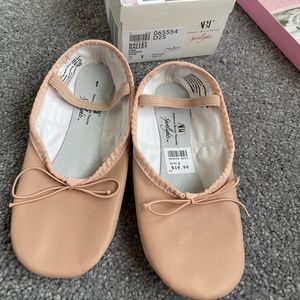 Girls ballet shoes
